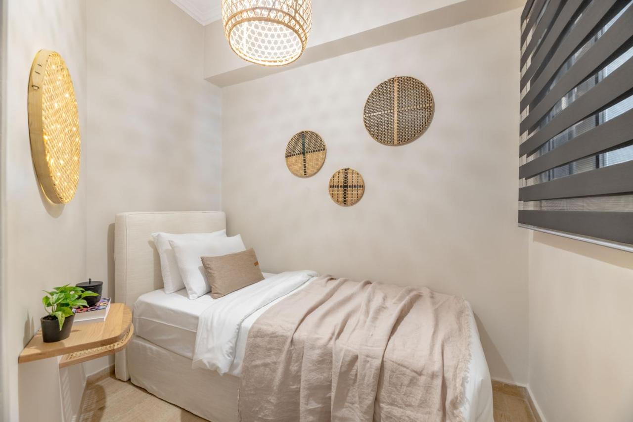 Appartamento Minimal Retreat W/ Watercoloured Sunset View Pireo Esterno foto